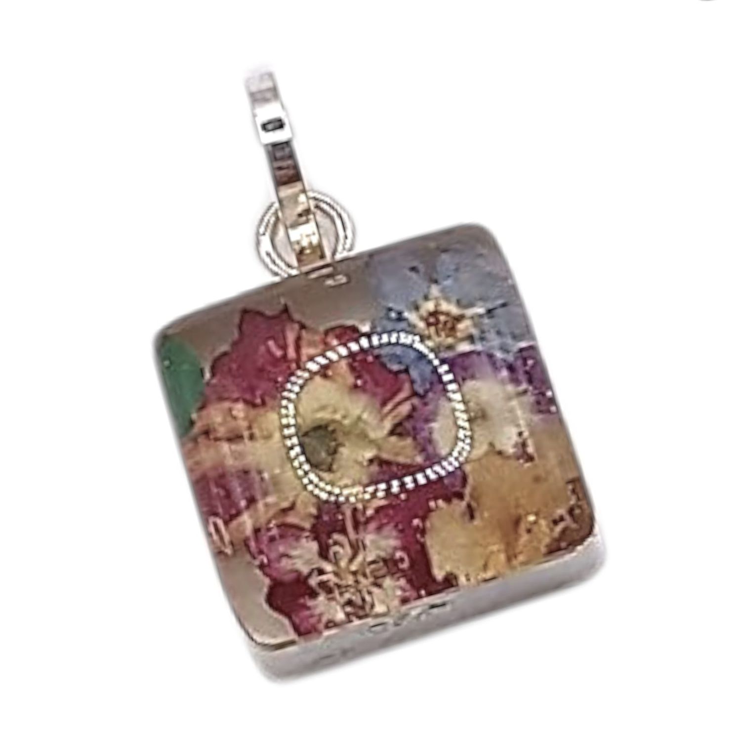 DIJE CUADRADO NATURALEZA MUERTA 1.3 CM, PLATA .925