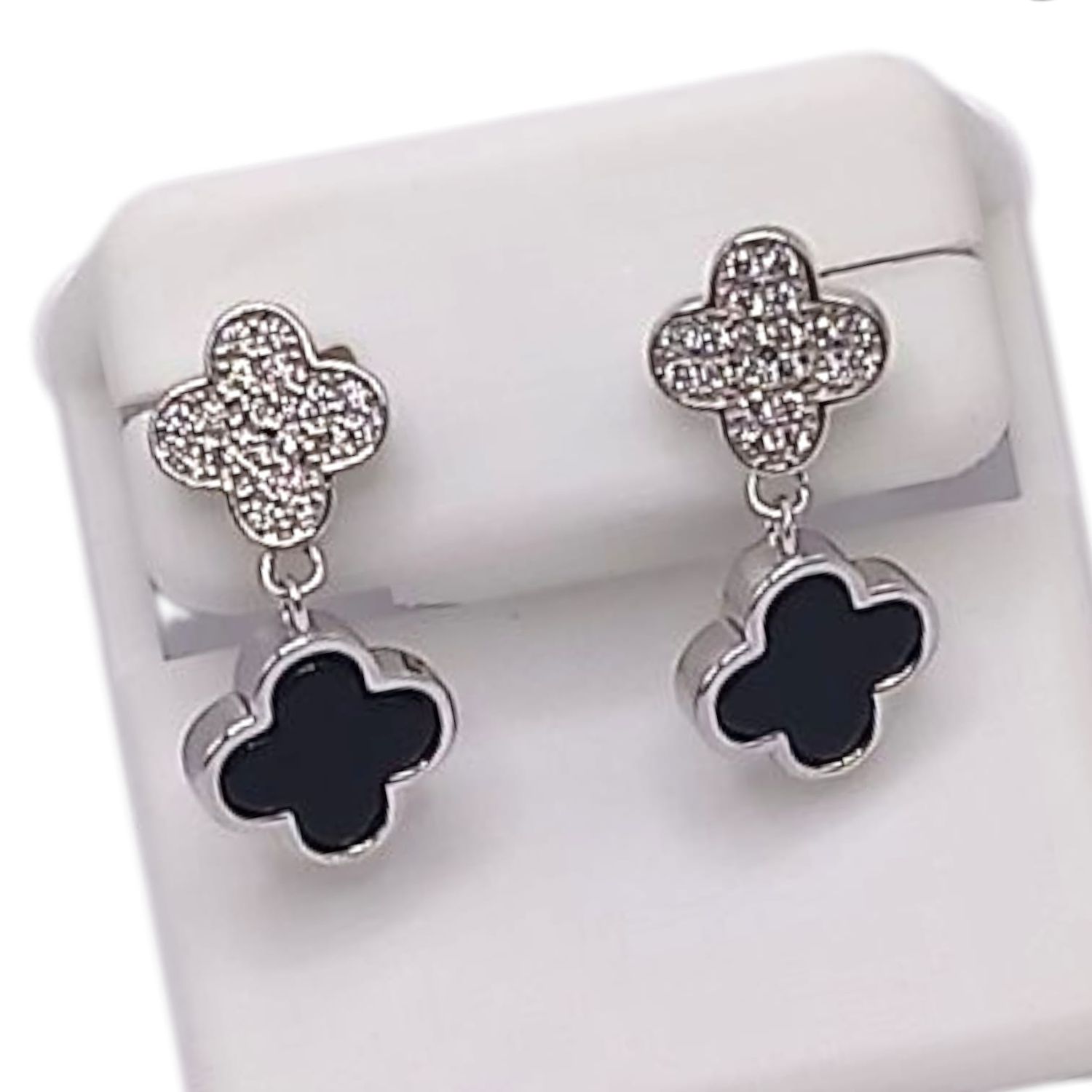 ARETE TREBOL  COLGANTE NEGRO 2 CM, PLATA .925