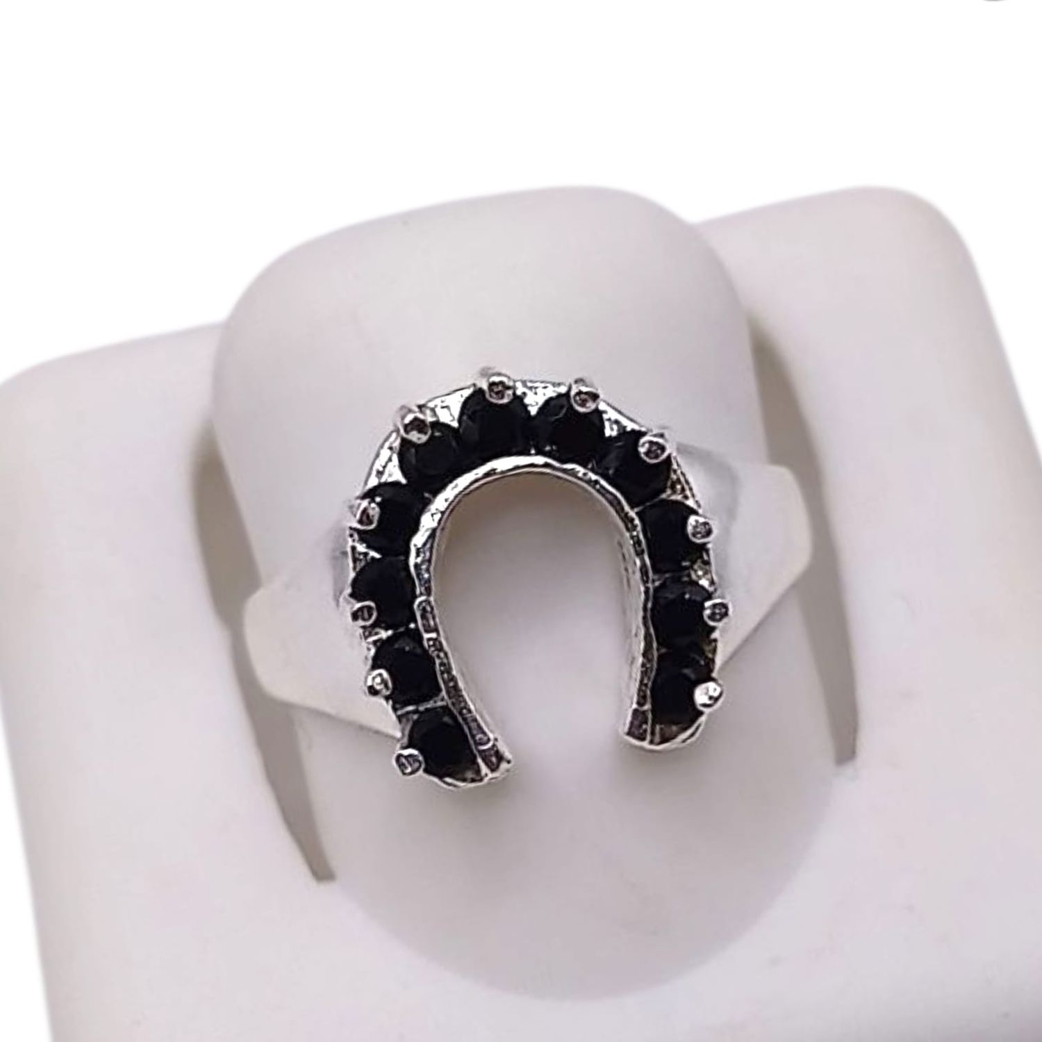 ANILLO HERRADURA CON CZ NEGRA, #6.5, PLATA .925