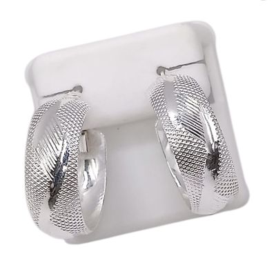 ARRACADA DIAMANTADA 2.8 CM, PLATA .925