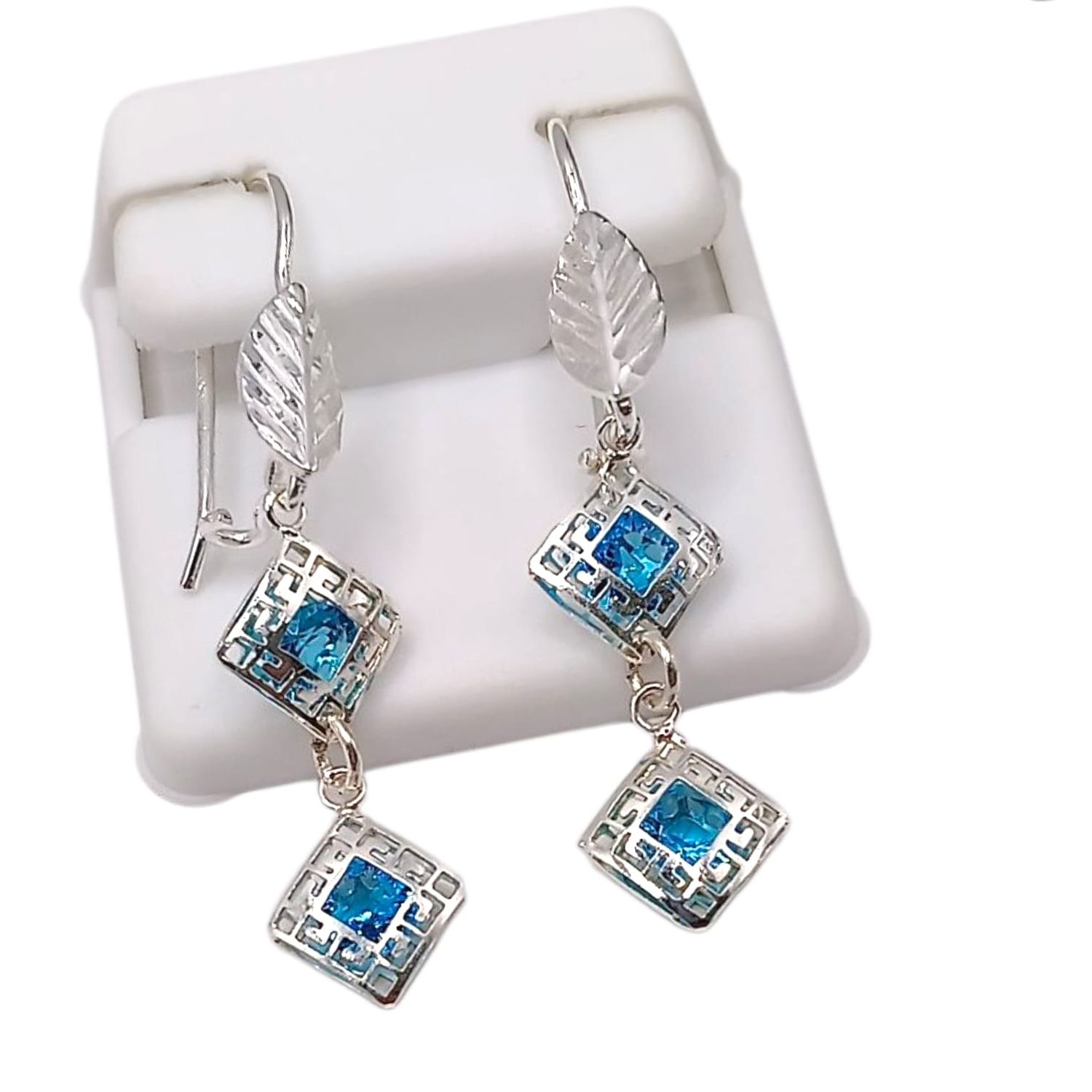 ARETE LARGO ROMBO CZ AZUL, 4.5 CM, PLATA .925