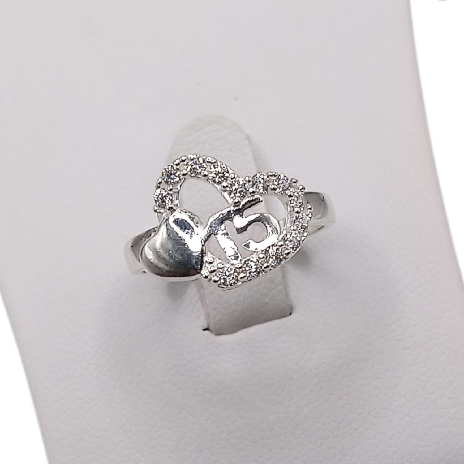 ANILLO CORAZONES XV AÑOS  5.5 PLATA .925