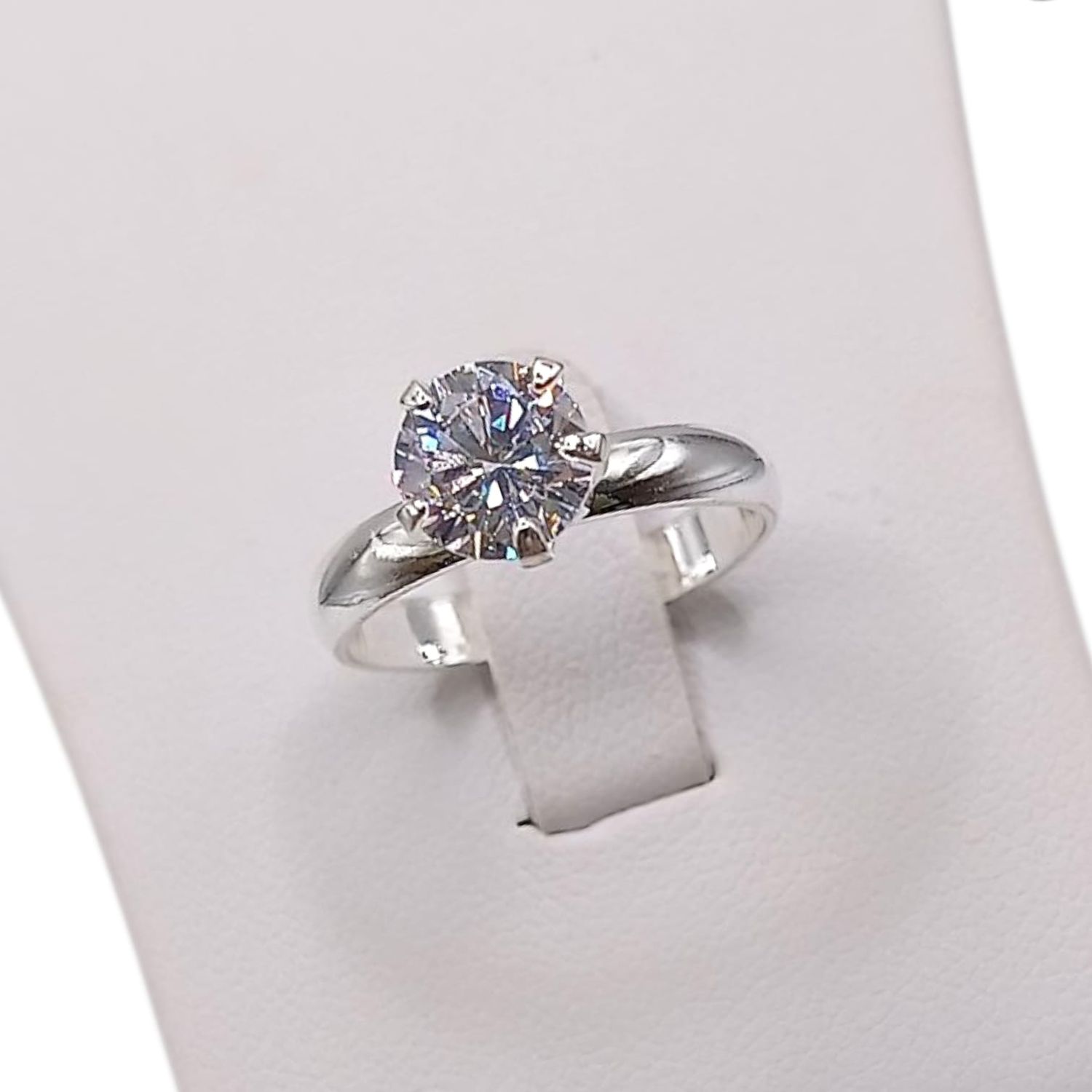 ANILLO SOLITARIO CLASICO # 6  PLATA .925