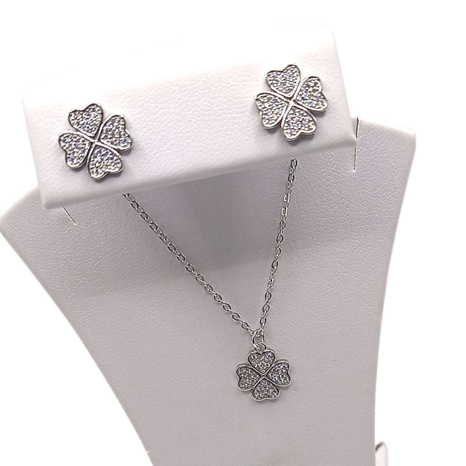 JUEGO ARETE Y GARGANTILLA 18&quot; TREBOL CON CZ, PLATA .925