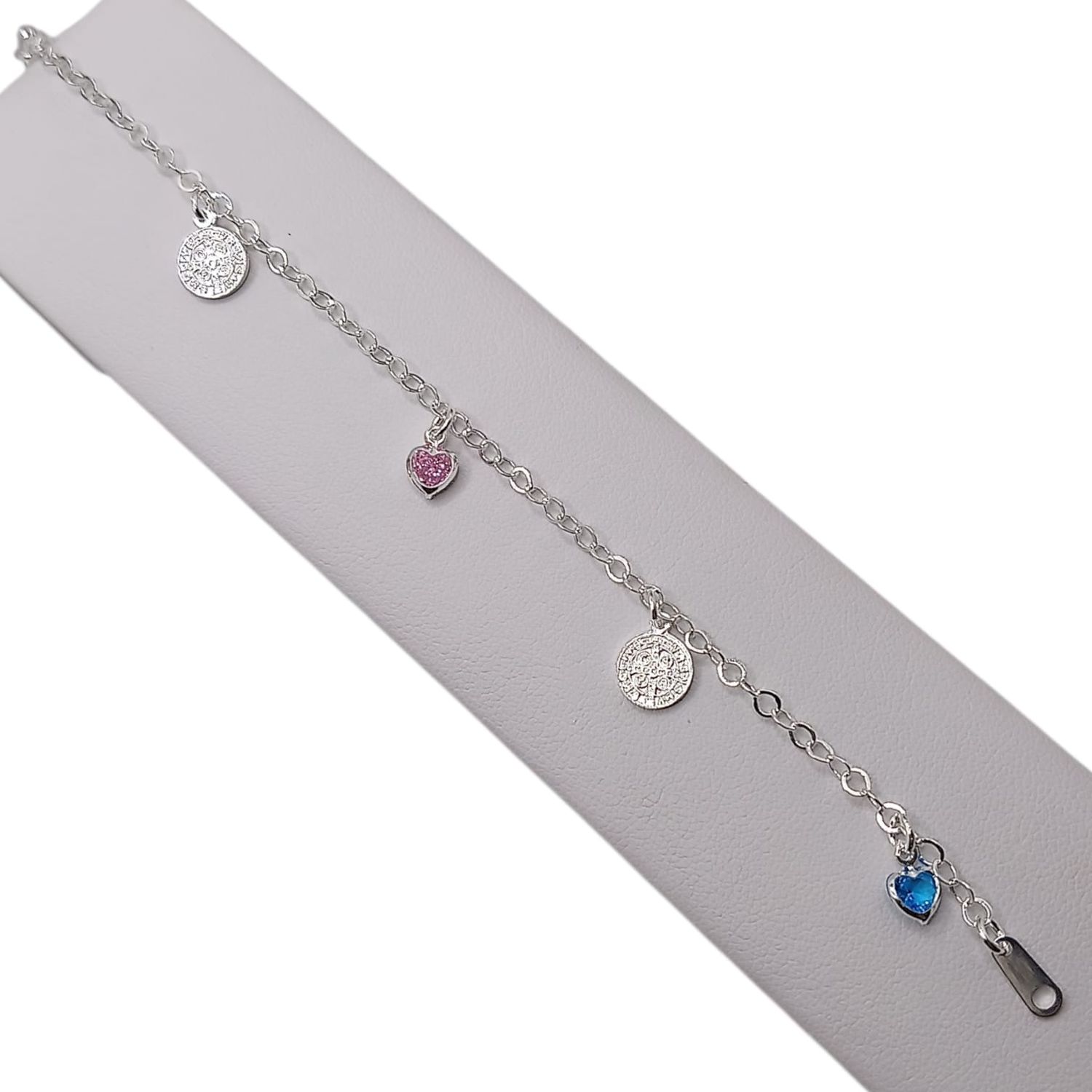 PULSERA SAN BENITO Y CORAZONES DE COLORES 7.5" PLATA .925