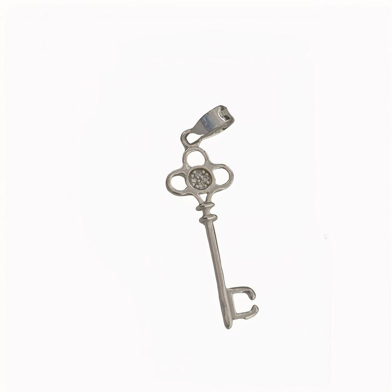 Dije Llave 3D Plata 925 Italiana, Mide 4cm, ideal para cadenas de 5 mm o menos