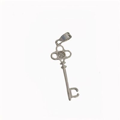 Dije Llave 3D Plata 925 Italiana, Mide 4cm, ideal para cadenas de 5 mm o menos