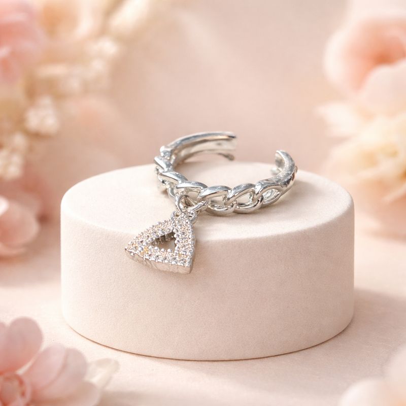 ANILLO AJUSTABLE TRIANGULO DE LA SUERTE PLATA .925