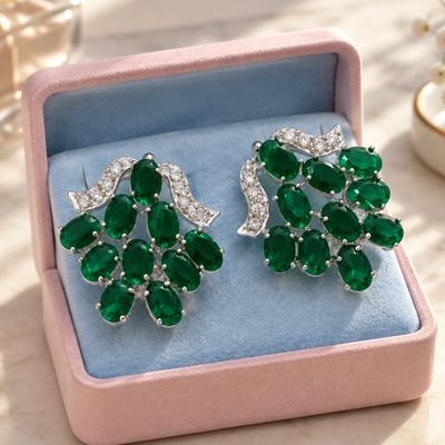 ARETE RACIMO DE CZ COLOR  ESMERALDA VERDE PLATA .925