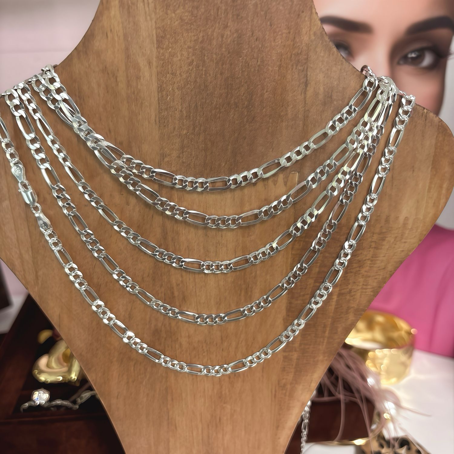 Cadena Fígaro Basica.  largo 18", ancho 5mm. Italiana