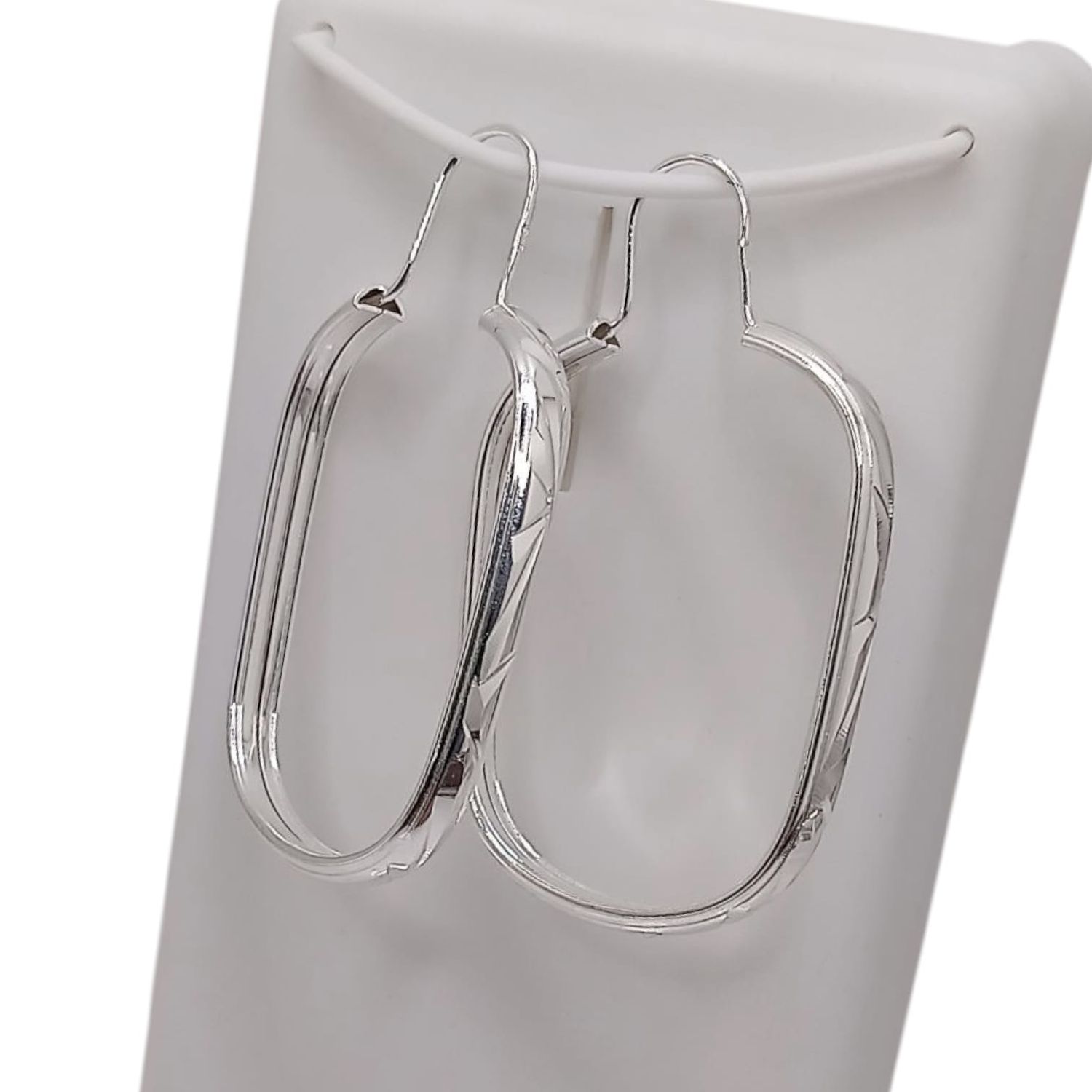 ARETE DIAMANTADO RECTANGULAR 4.8 CM PLATA .925