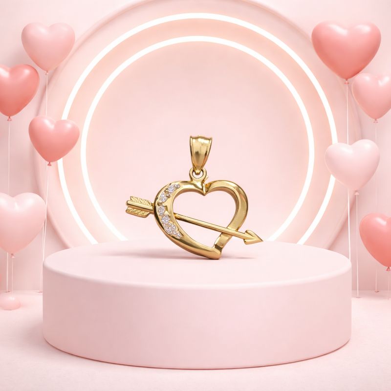 DIJE CORAZON CON FLECHA 2.5 CM LARGO TOTAL CON ASA, ORO 14K