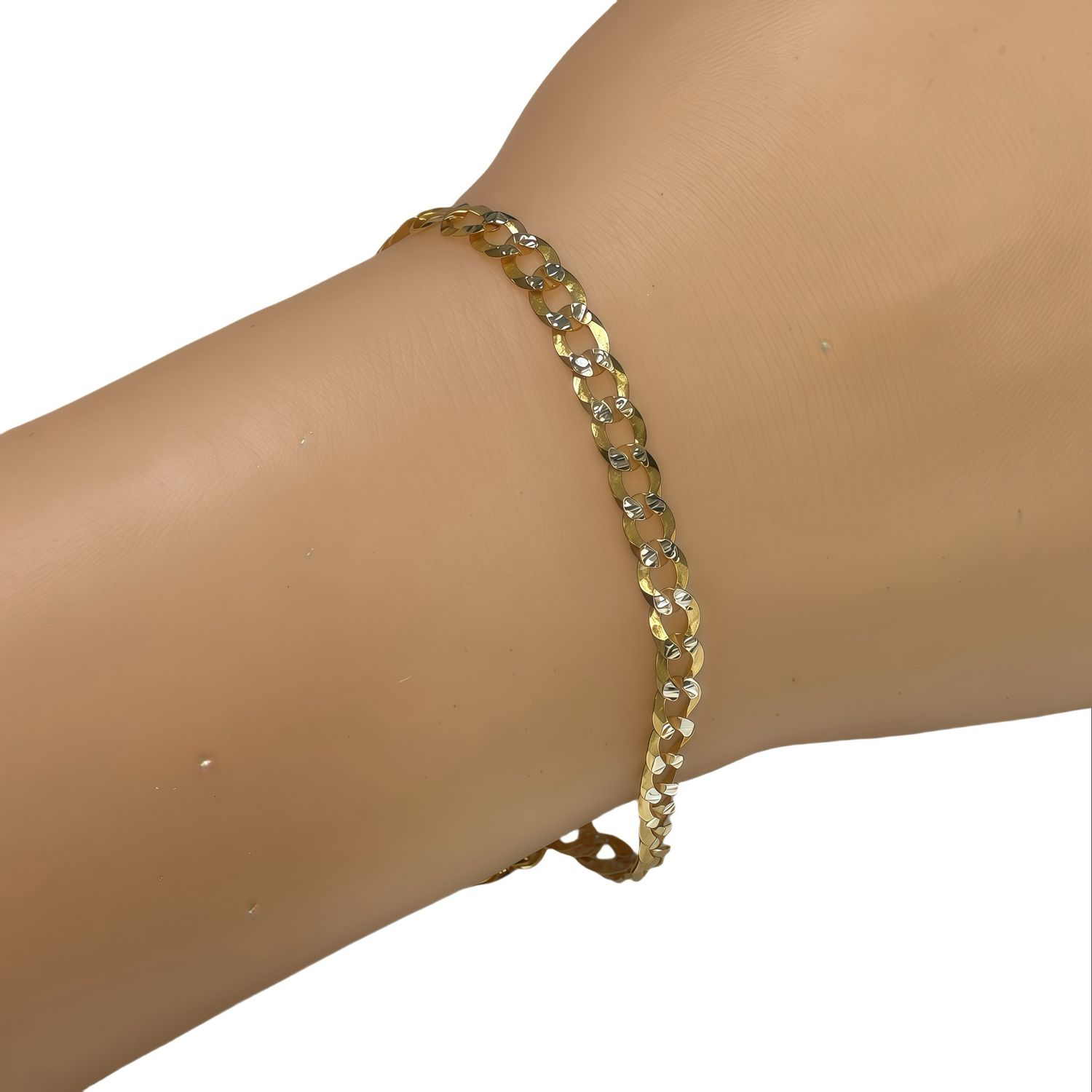 Diamond-Cut Cuban Bracelet measures 8" in length, 7MM in width with Gold Plating on Italian 925 Silver.