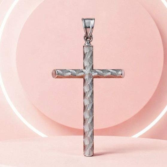 Diamond-Cut Cross Pendant, Mexican 925 Silver, Measures 4cm Ideal for Chains of 3mm or Less