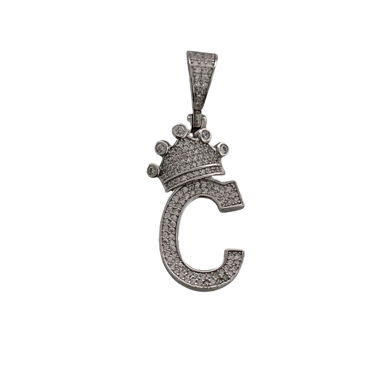 Dije Letra C con Corona en Micropabe, mide 4cm ideal para cadenas de 5mm  o menos, Con Rodio en Plata Italiana.