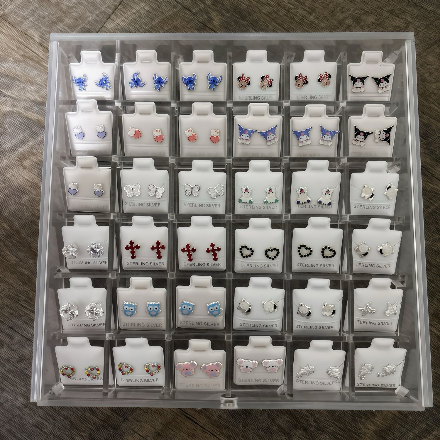 Charola con 36 pares de Broquel en Plata 925