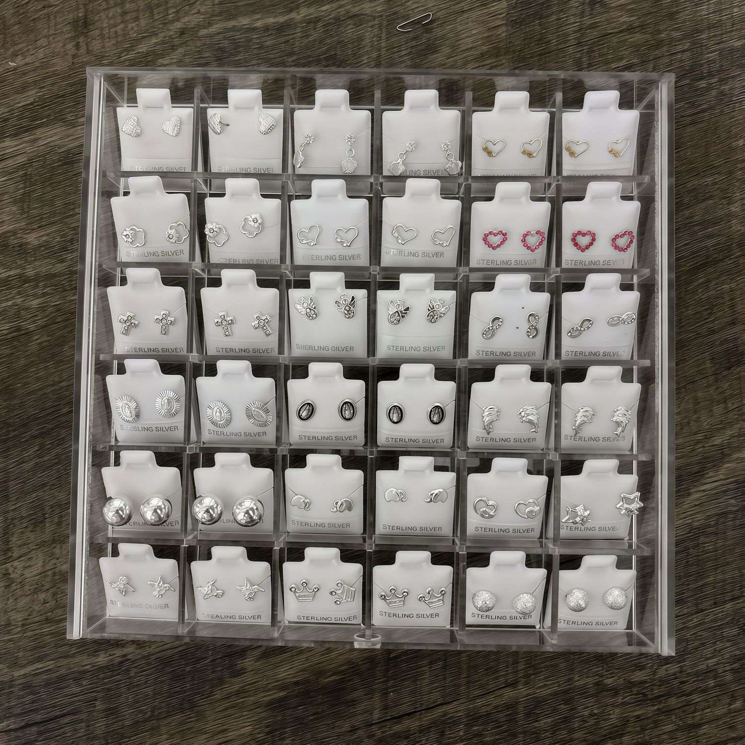 Charola con 36 pares de Broquel en Plata 925