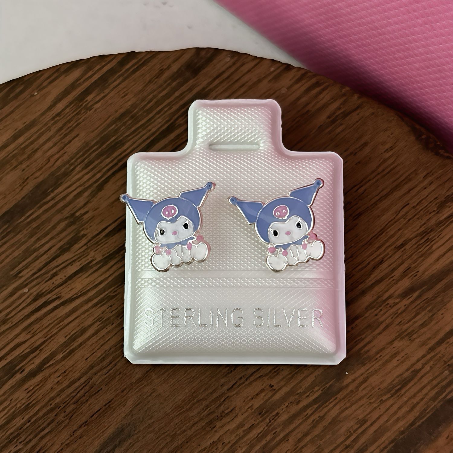 Broquel Gatita con Gorrito esmaltada en plata 925 MX