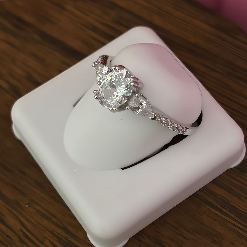 Anillo Compromiso Zirconias Super fancy talla disaponible # 10, plata 925 Italiana