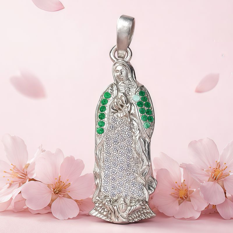 Dije Virgen de Guadalupe Manto verde, mide 5CM Plata 925 Mexicana