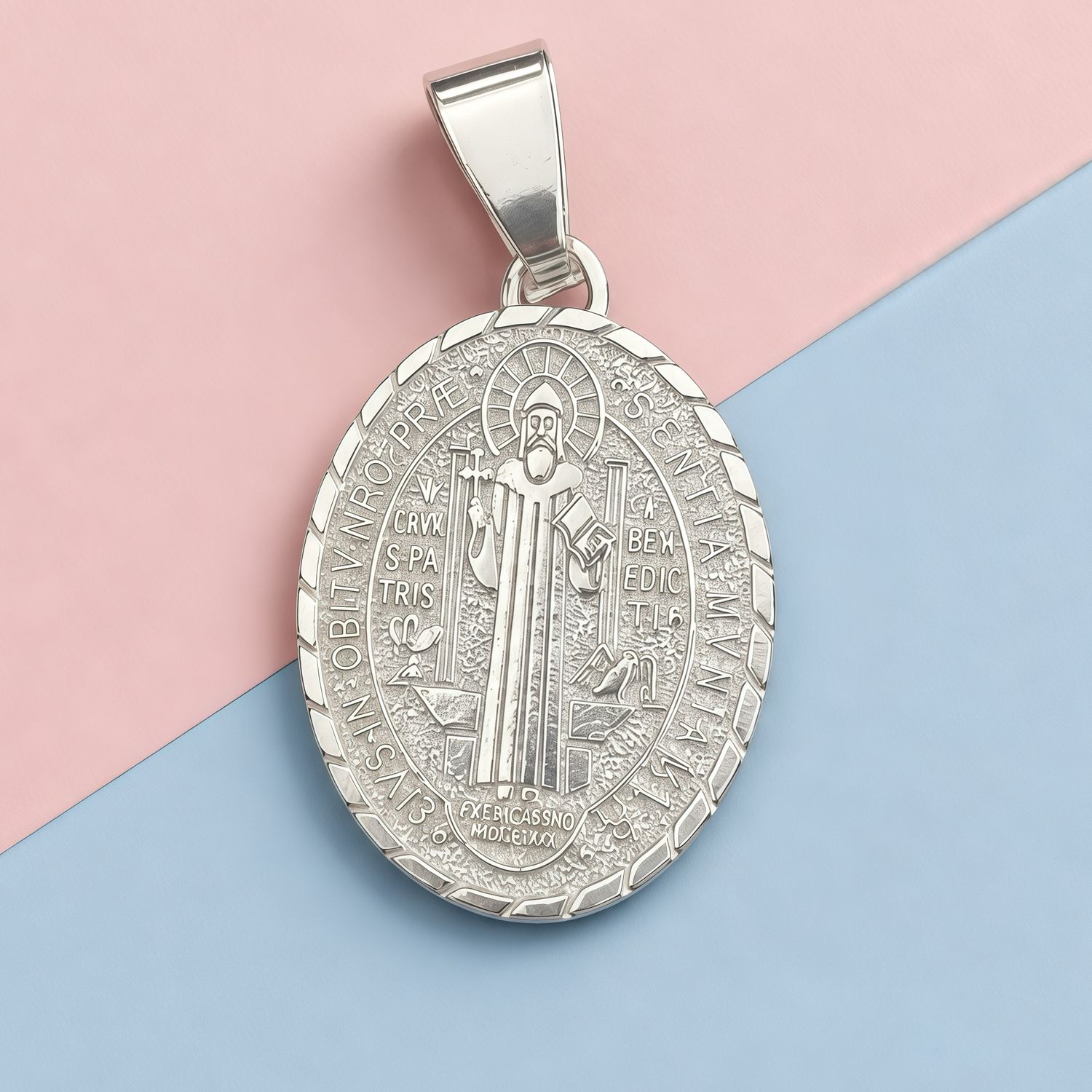 Medalla san Benito Ovalada Basica Plata 925 Mexicana