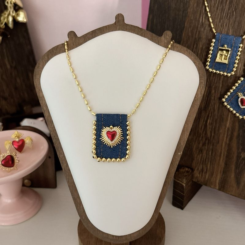 Collar Escapurario Demi Brass Plated Corazon Rayos