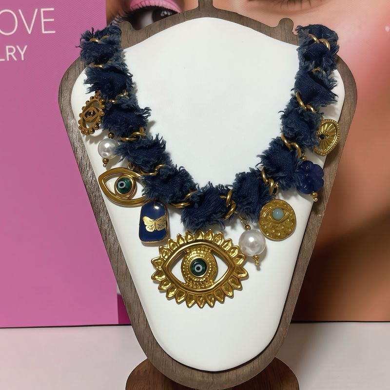 Collar Demi Ojo de Dios con charms  stainless steel