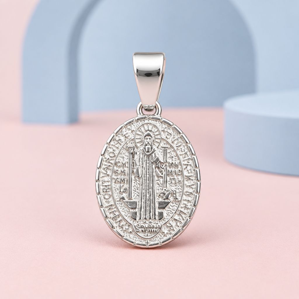 Medalla Xsan Benito Ovalada chica Plata 925 Mexicana