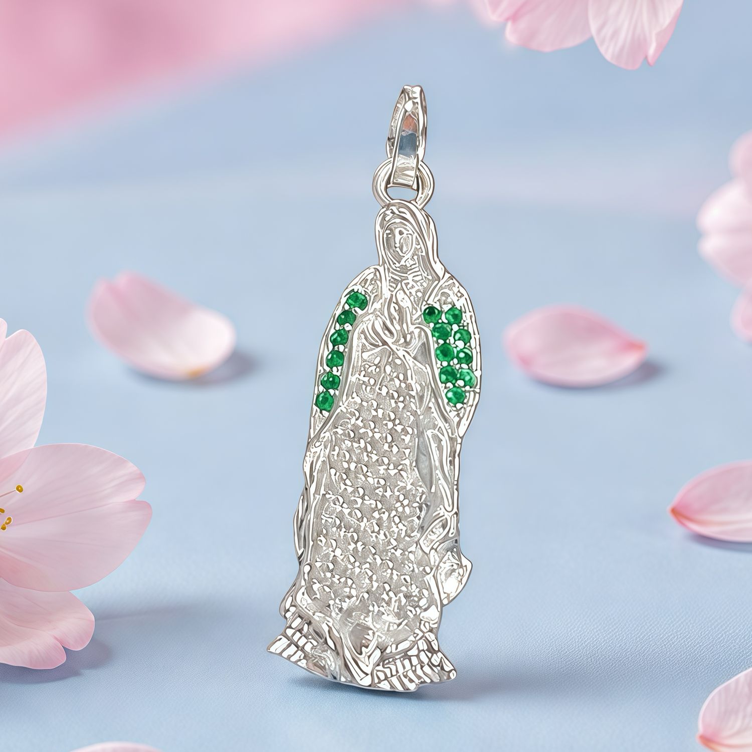 Dije imagen de la Virgen de Guadalupe mide3.5cm, plata 925 Mexicana