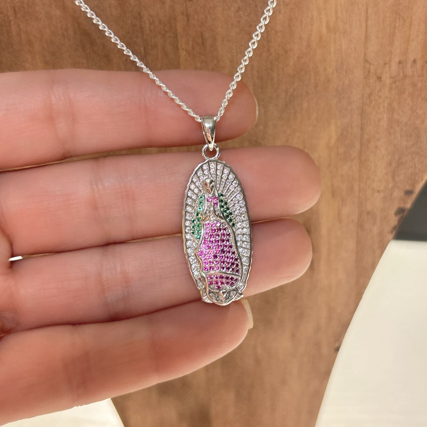 Duo Cadena &amp; Dije Virgen de Guadalupe 3D micropabe tricolor, Plata 925 Italiana