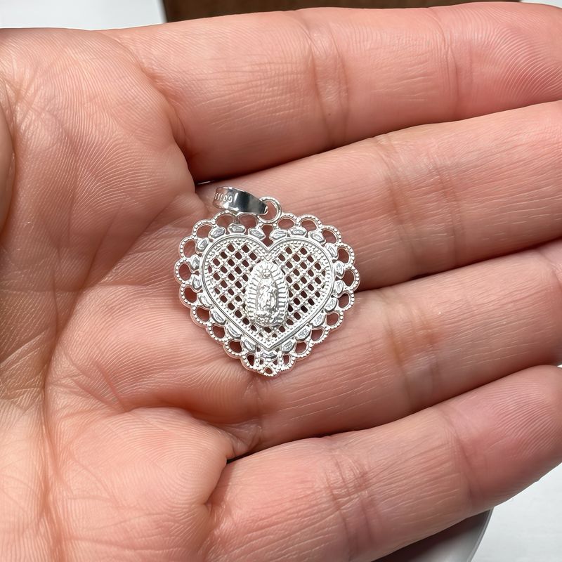 Dije Corazon Virgen de Guadalupe Filigrana mide 2CM, Plata Mexicana 925
