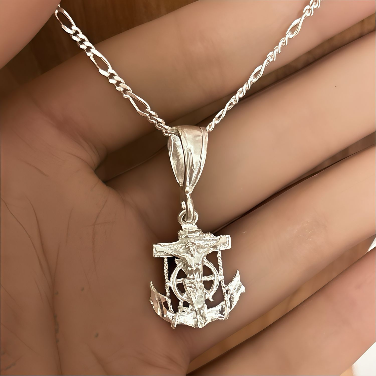 Duo Cadena y Dije Ancla con Jesus, Plata Mexicana 925