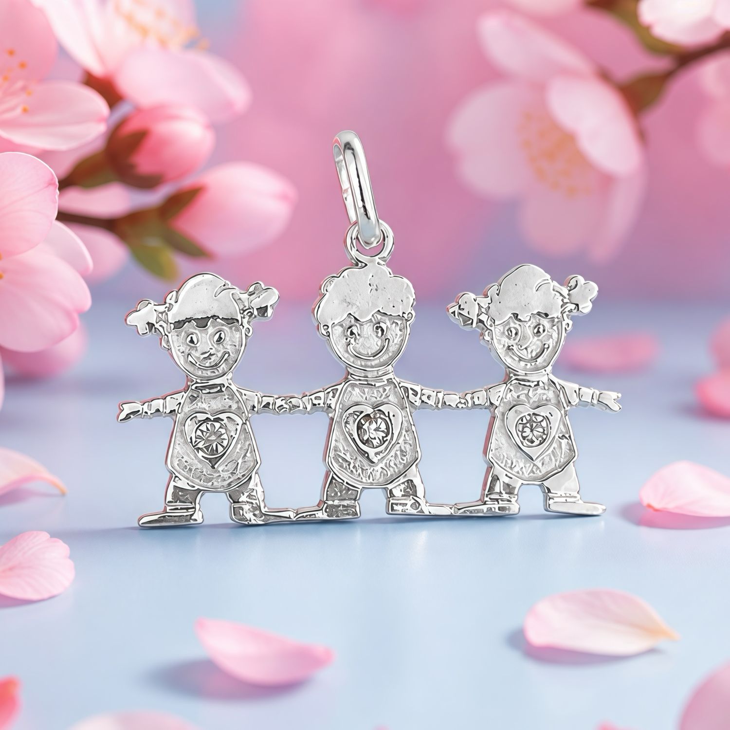 Dije 2 Niñas y 1 Niño mide 3.5cm, Plata 925 Mexicana