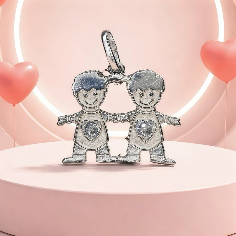 Dije 2 Niños mide 2CM, Plata 925 Mexicana.