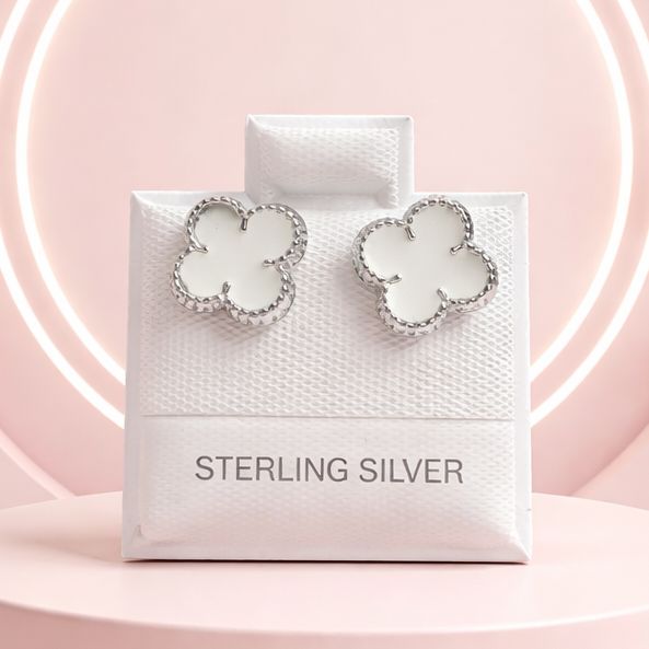 Broquel Trebol Blanco 9MM Esmaltado Plata 925 MX