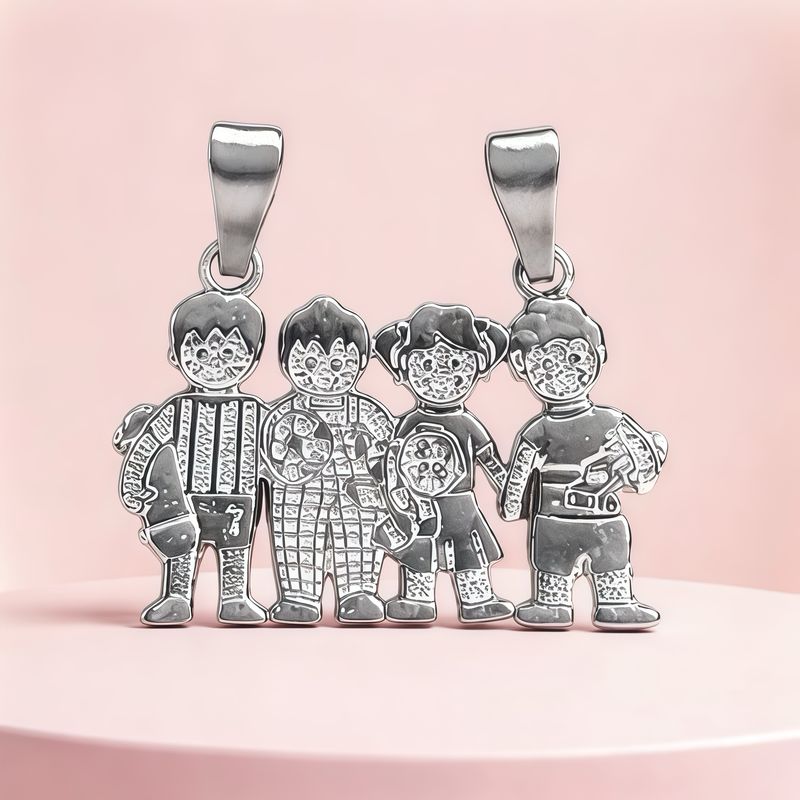 Dije Tres Niños una Niña 4cm Plata 925 Mx