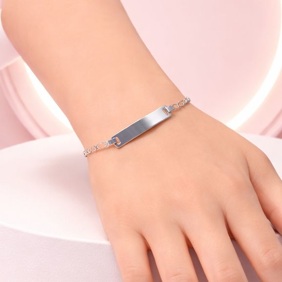 Pulsera Con Placa mide 4MM de ancho 5.5" de largo, Plata 925 MX