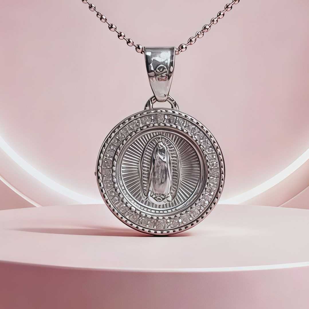 Medalla Virgen de Guadalupe Diamantada Plata 925 MX