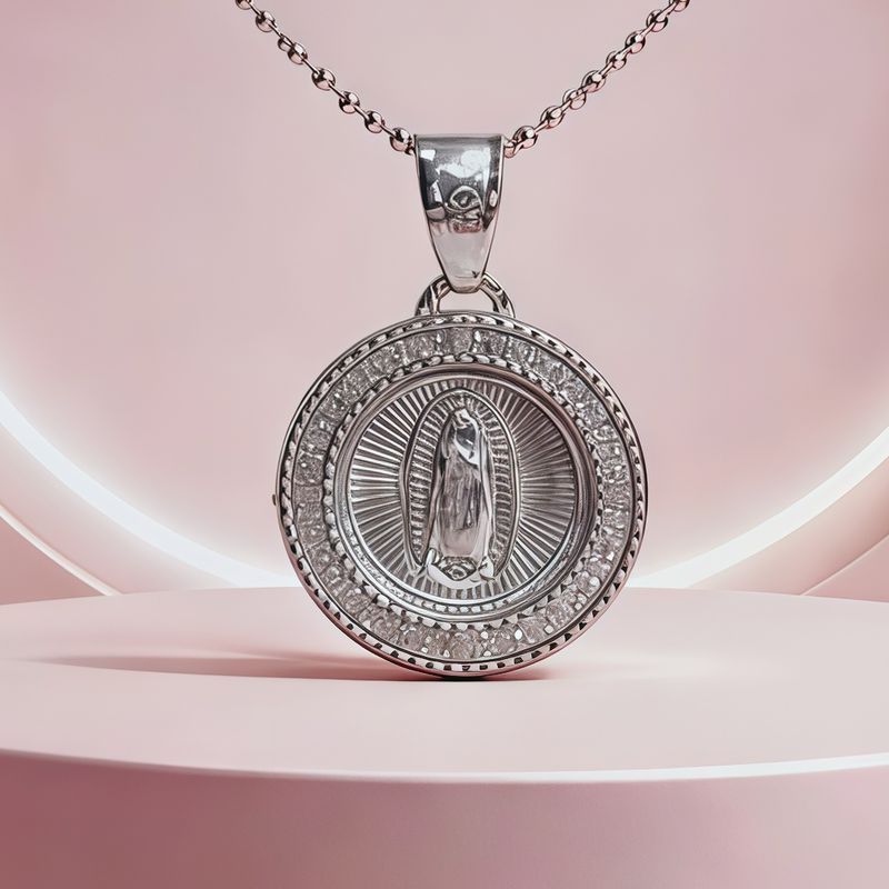 Medalla Virgen de Guadalupe Diamantada Plata 925 MX