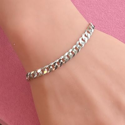 Pulsera estilo Cubano para niños, mide 6" de largo 6mm de ancho, Plata 925 Italiana