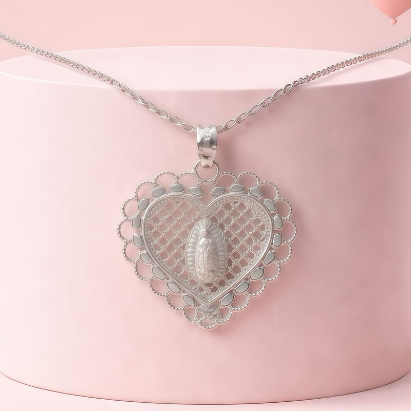 Cadena Fancy 24"dije Corazon filigrana con Virgen de Guadalupe  Plata I925 taliana