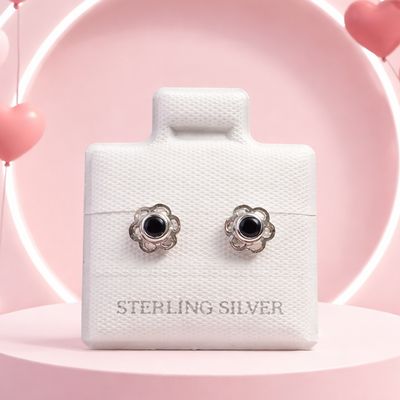 Broquel Florecita Negro 5mm  Plata 925 MX