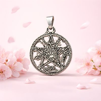 Medalla pentagrama, mide 2.5cm en plata 925 mexicana