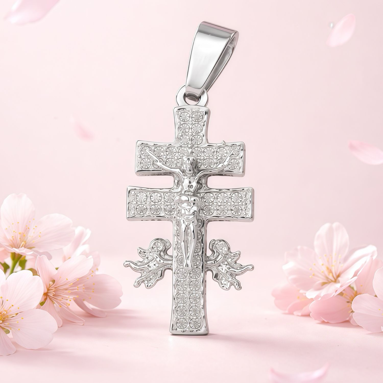 Dije cruz de Caravaca con pedrería Blanca Mide 4" ideal para cadenas de 7mm o menos Plata 925 Mexicana