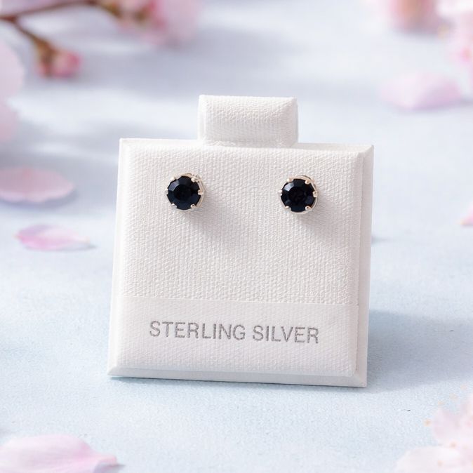 Broquel Recto Cubico con mariposita atras 4mm Negro Plata 925 MX