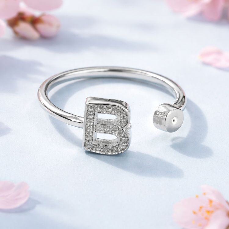 Anillo Micropabe Letra "B"  plata 925. Ajustable entre talla 6 &amp; 7