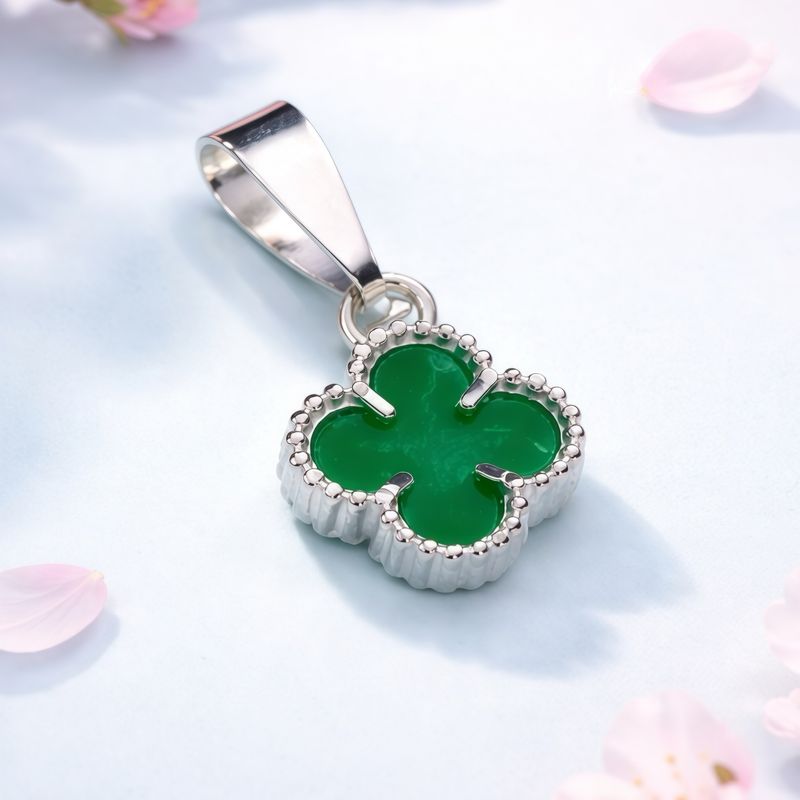 Dije Trébol Fancy Esmaltado mide 11mm ideal para cadenas de 3 y menos  Plata 925 Mexicana