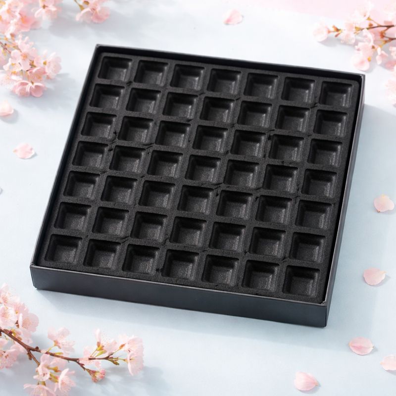Caja de cartón para Broqueles con tapadera de acetato con 42 espacios 
