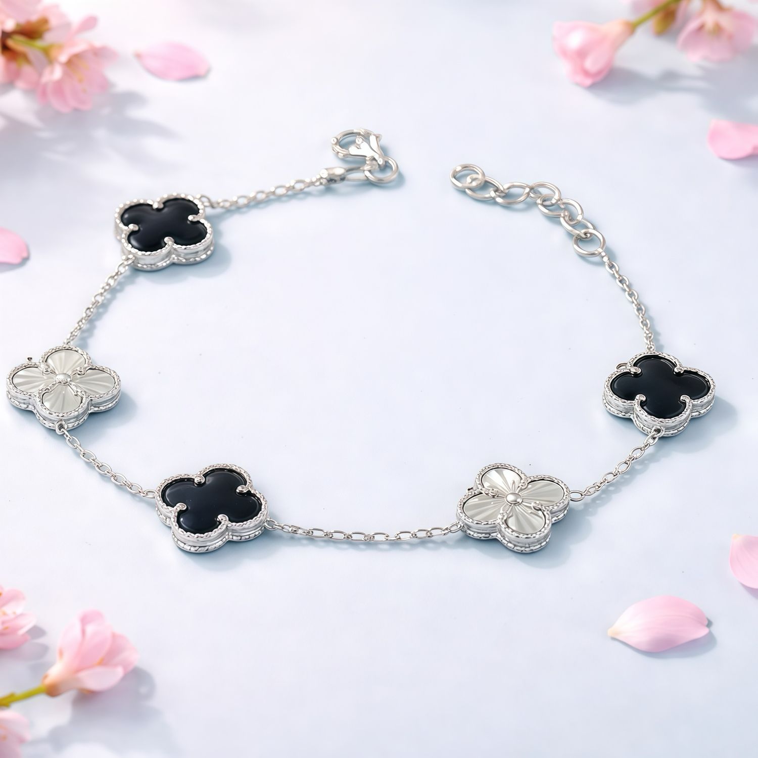 Pulsera Trébol Pasta Negro plata 925 italiana, Mide hasta 8.5" con extension