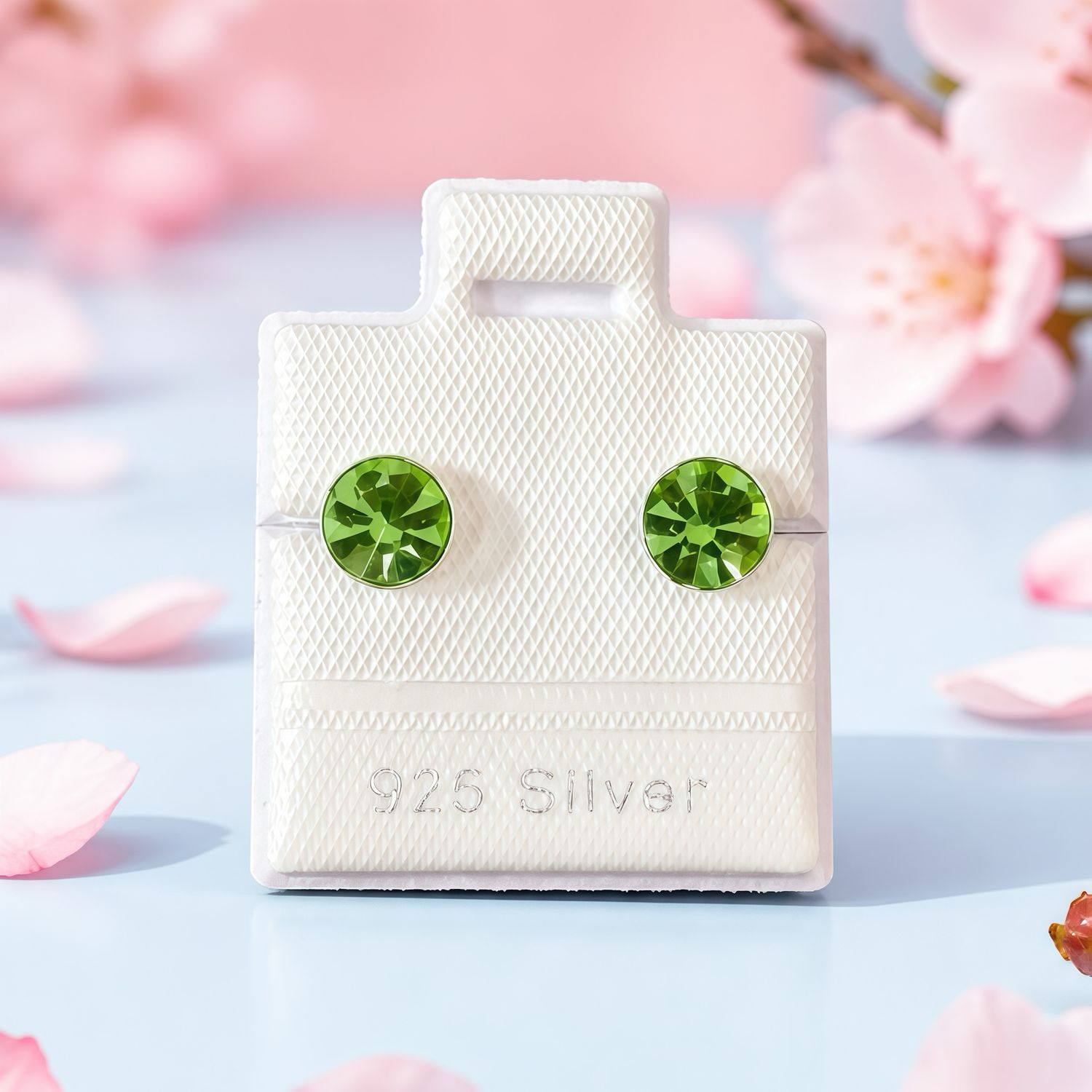Broquel Papelillo Verde Esmeralda Plata 925 Thailandes, con Broche de Mariposa